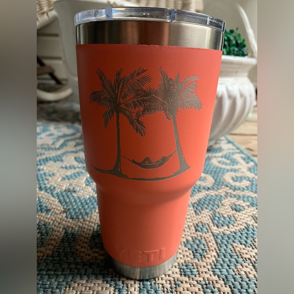 Yeti Rambler 30 oz Coral